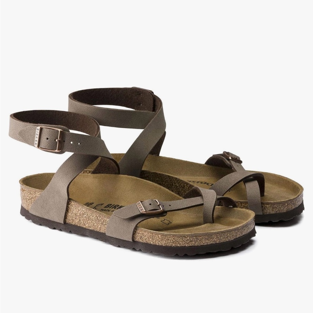 Birkenstock Women's Yara Oiled Leather Flat Size 39